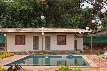 The Meera Farm