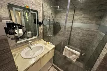 Wosam Hotels