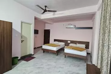 Bed and Breakfast Golden Palace Residency