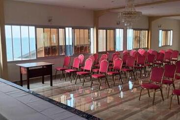 בית מלון כפרי Emeraude