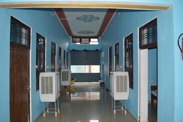 בית מלון כפרי Vandana Guest House