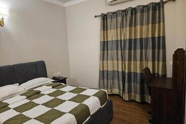 Aparthotel Central Park The Room