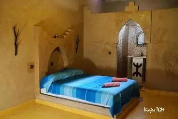 Hotelli Riad Ouzina Tgm