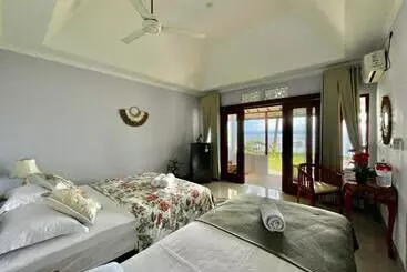 Pensione Tejakula Sunset Boutique Resort