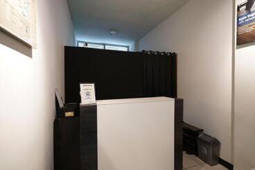 The Suites Metro By Goodvibes Apartment