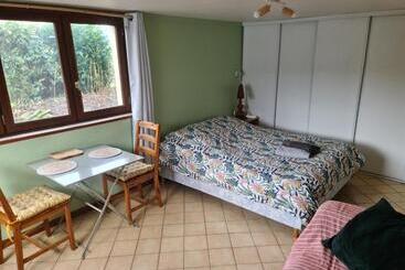 Chambre à La Ferme, Les Vergers Du Muscardin