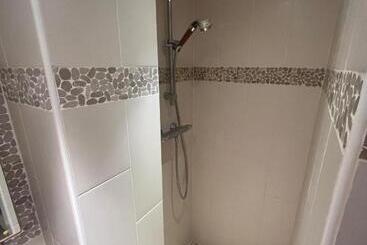 פנסיון Appartement Accès Indépendant Mi Sol De Maison