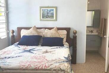 پانسیون Beautiful House With Gazeebo Close To Beach