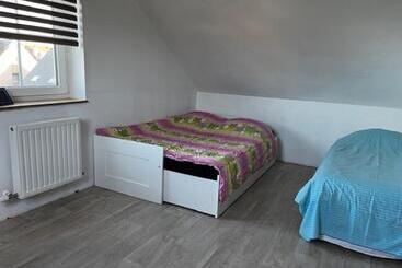 Bed and Breakfast Tommorowland