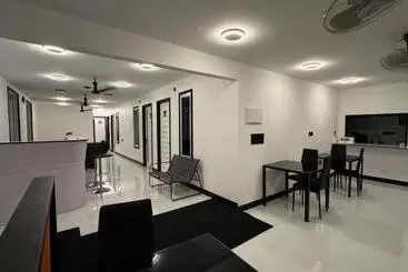 پانسیون Sunset Beach Stay At Mathiveri