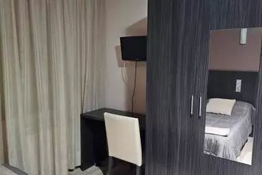 ペンション Lengüetero S.l