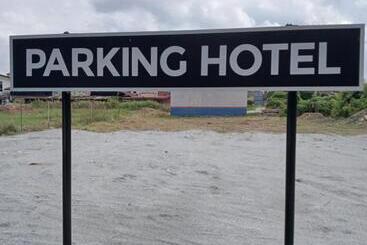 Tz Satellite Hotel, Kota Bharu