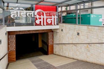 Collection O Hotel Meena Residency