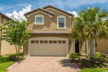 Курорт 1631 Lima Avenue