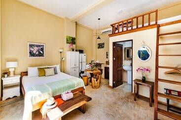 فندق Villa Nautilus