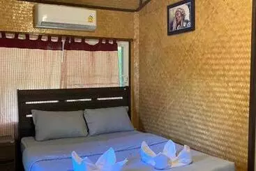 Bed and Breakfast อิงภูเมาท์เท่นวิว เขาใหญ่