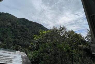 Bed and Breakfast Saiheng Cabin Homestay