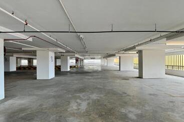 Aparthotel Borneotel The Shore Kk By Chg