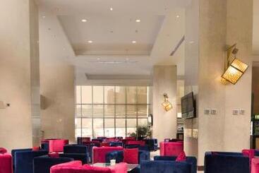 호텔 Razana Al Rawadha