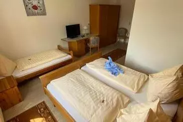 Retkeilymaja Gasthof Widenschek