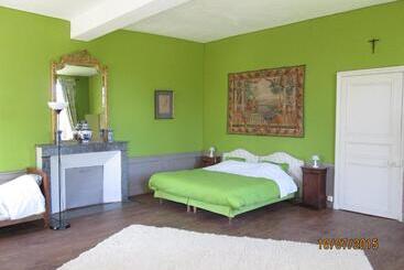 פנסיון Château De Souesmes