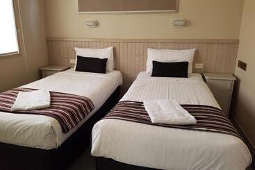 Canberra Carotel Motel