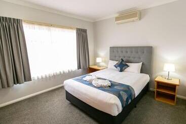 Esplanade Hotel Busselton