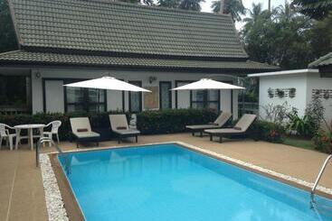 پانسیون Baan Sawainam