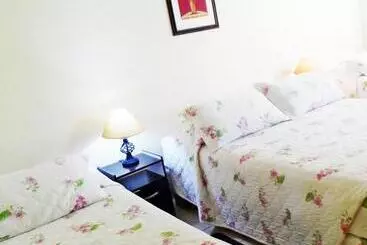 Petit Rivera Hotel