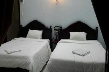 Отель Binh Duong 2