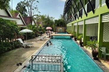 Hotel Khaolak Cnior Bungalows