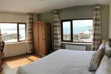 Nocleg ze śniadaniem The Coastguard House @ Tigh T.p