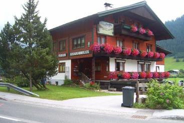 Bed and Breakfast Privatpension Gosaukammblick