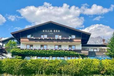 تختخواب و صبحانه Villa Oxa   Boutique Design