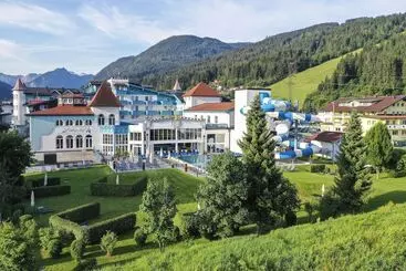 Schlosshotel Lacknerhof