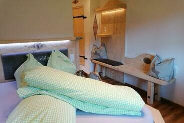 ベッドアンドブレックファースト Hochegg