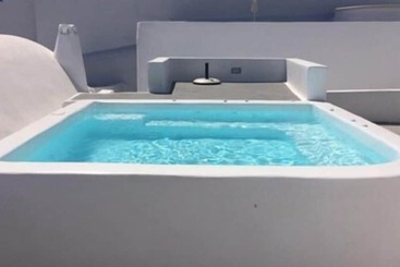 Hotel Ayoba Santorini