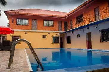 هتل Lamia Inn