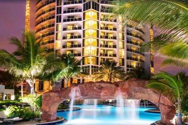 Hotelli Private Ocean Condos At Trump Sunny Isles