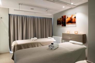 استراحتگاه Vayamundo Houffalize