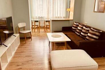 Center Hostel And Tours