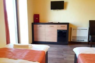 Bed and Breakfast Agancsos Panzió Villány