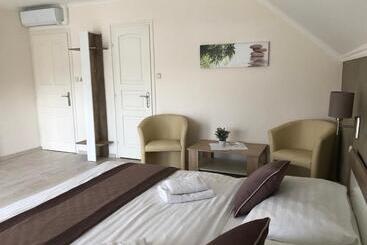 Bed & Breakfast Judit Vendégház