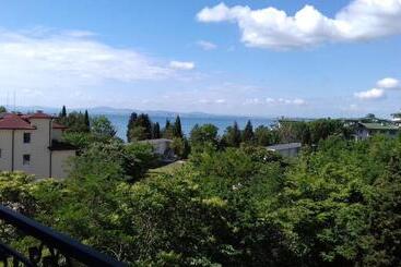 Family нouse нotel Asai