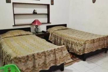 Otel Splendid Inn