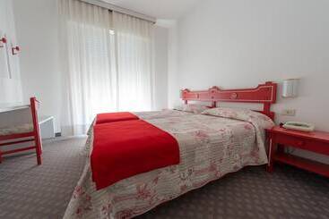 Bike & Wind Hotel Villa Maria   Happy Rentals