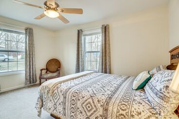 بيت ريفى Furnished Deck: Pet Friendly Home In Warsaw