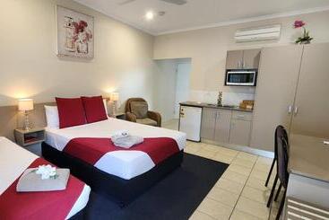 Charters Towers Motel