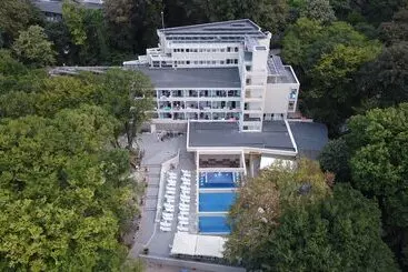 Otel Ariana