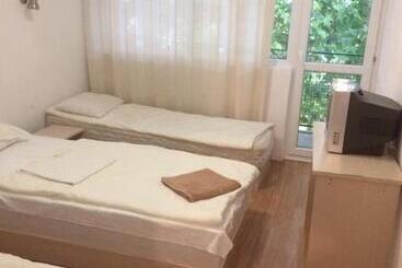 ホテル Festa Kranevo